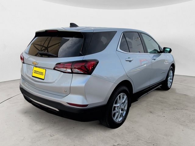 Used 2022 Silver Chevrolet LT image 5