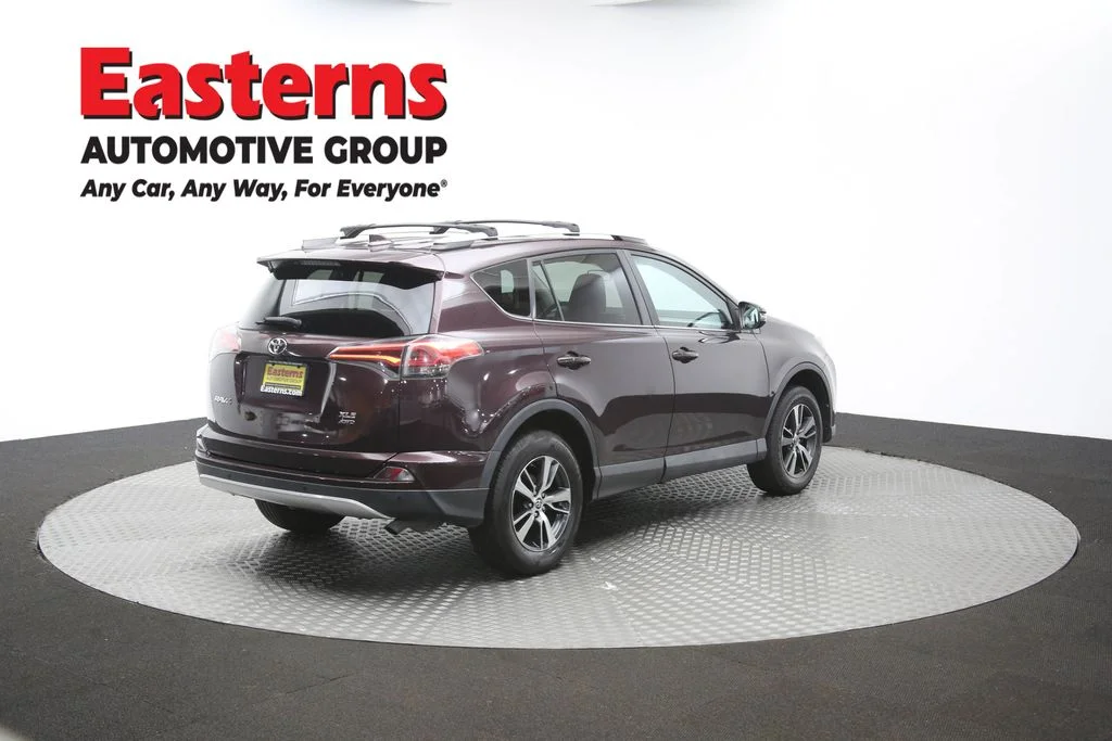 Used 2016 Black Toyota XLE image 42