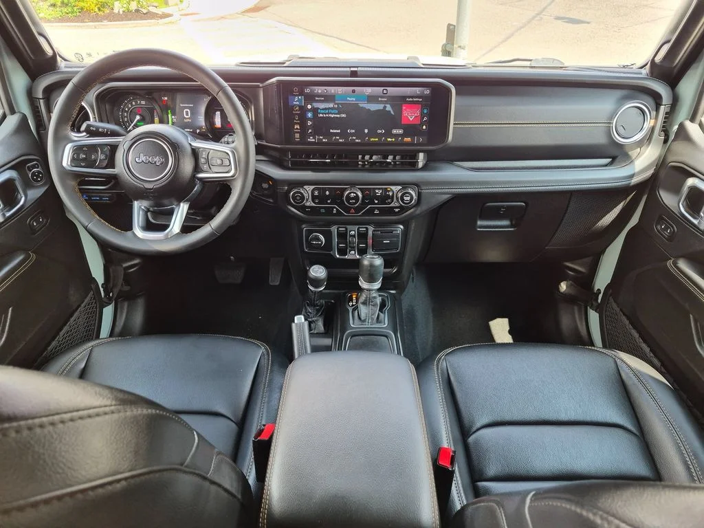 Used 2024 Gray Jeep Sahara 4xe image 20