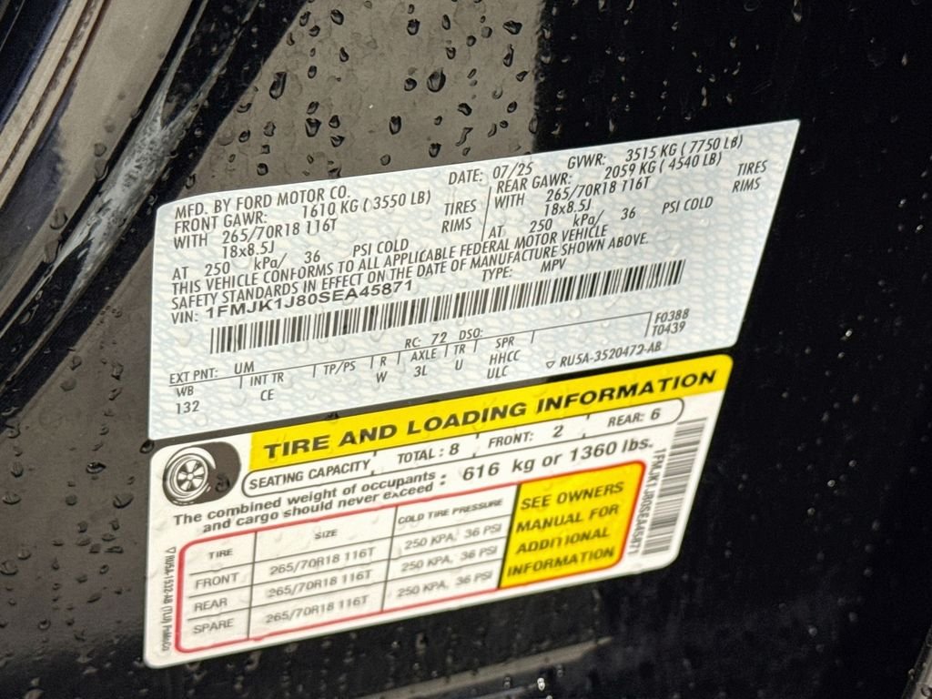 Used 2025 Agate Black Metallic Ford Active image 32