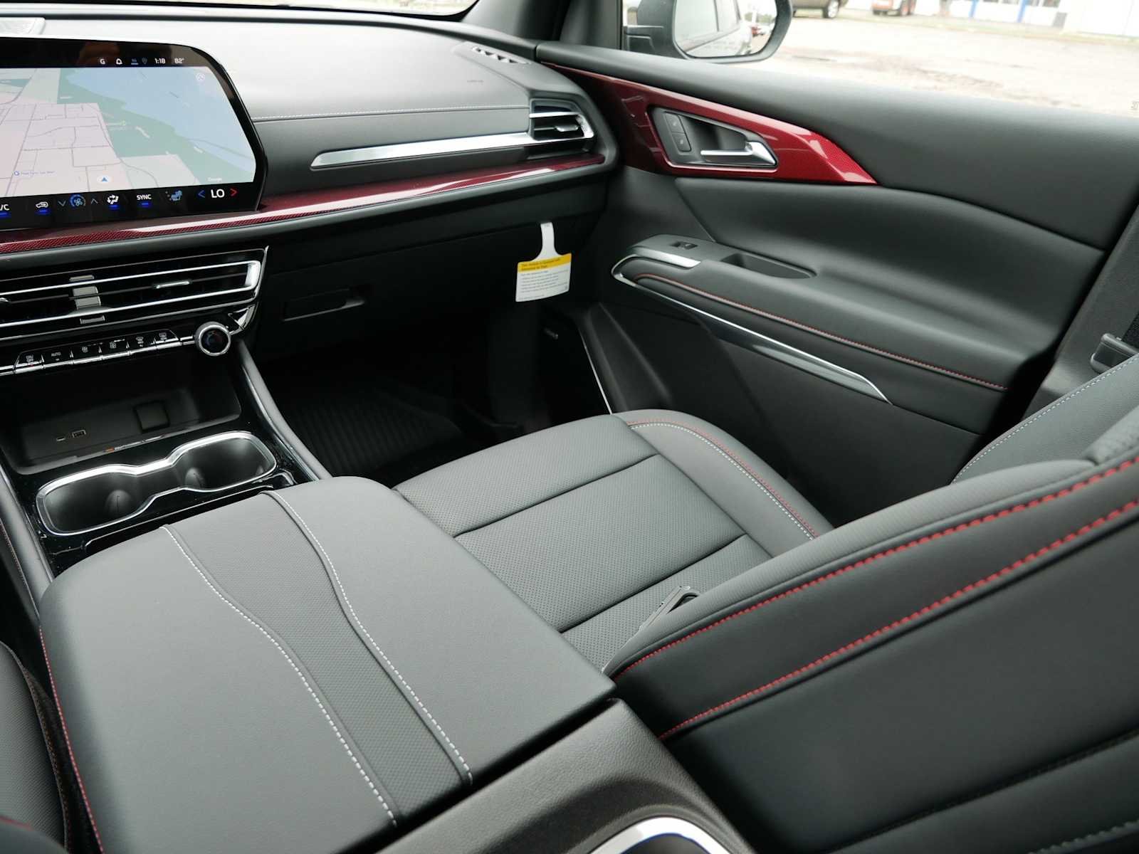 2026 Chevrolet Traverse Z71 - Photo 15