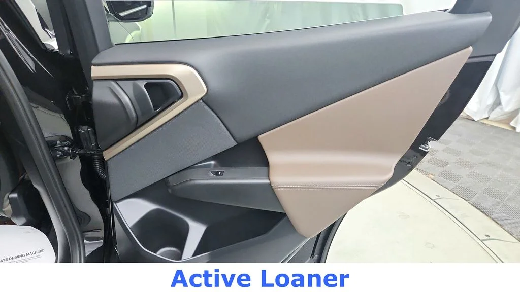 Used 2025 Black Sapphire Metallic BMW 30 xDrive image 13