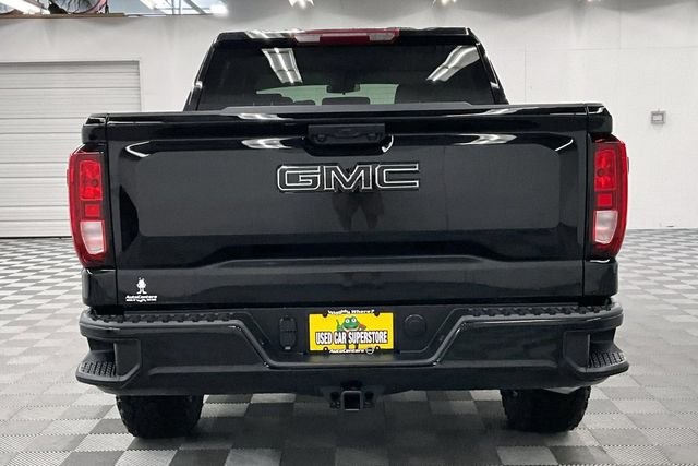 Used 2026 Onyx Black GMC Elevation image 5