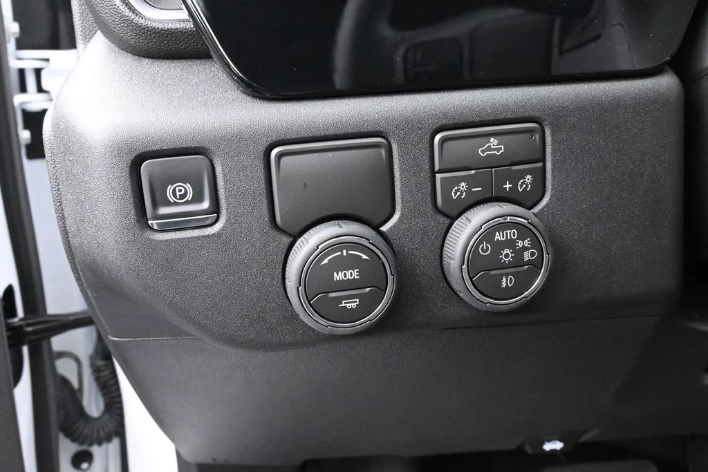 Used 2026 Summit White Chevrolet RST image 16