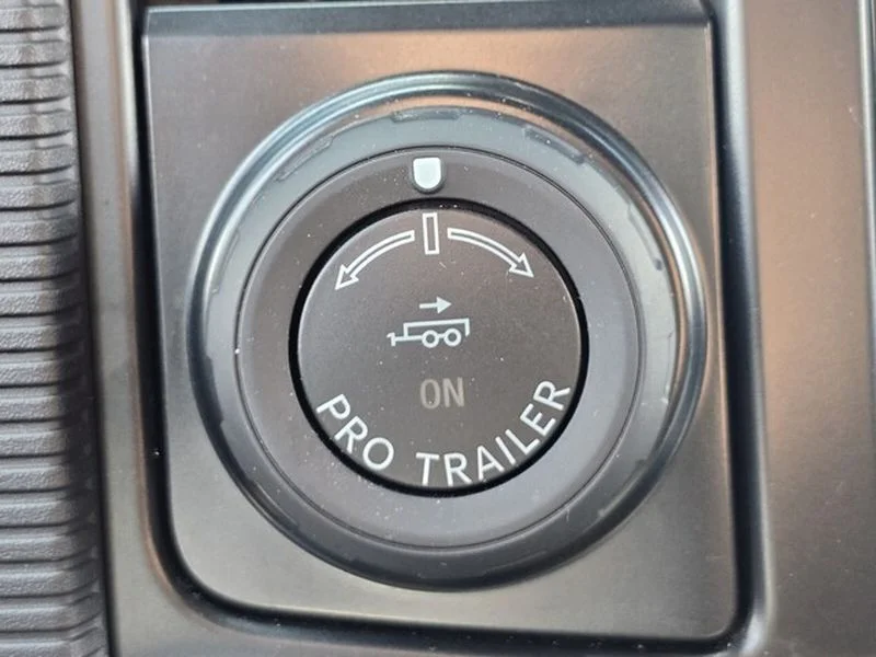 Used 2025 Agate Black Metallic Ford Raptor image 29