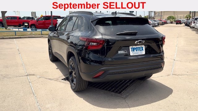 2026 Chevrolet Trax LT - Photo 6