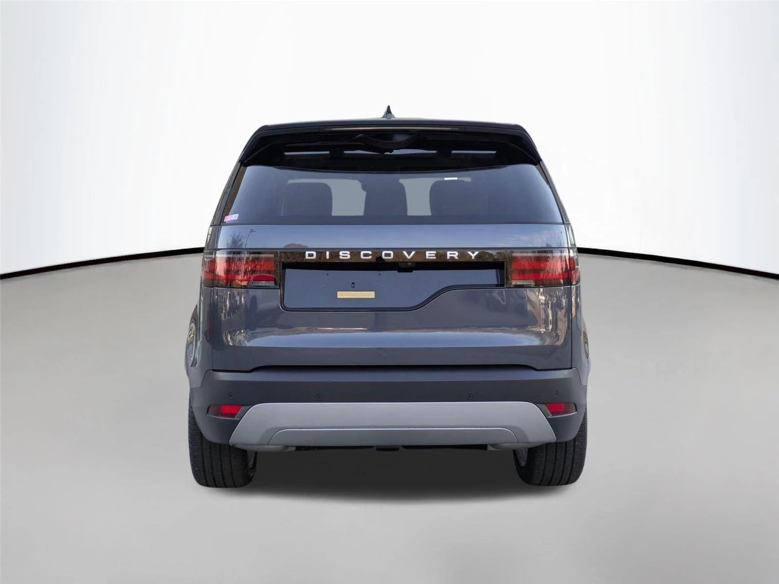 Certified Used 2026 Varesine Blue Metallic Land Rover S image 6
