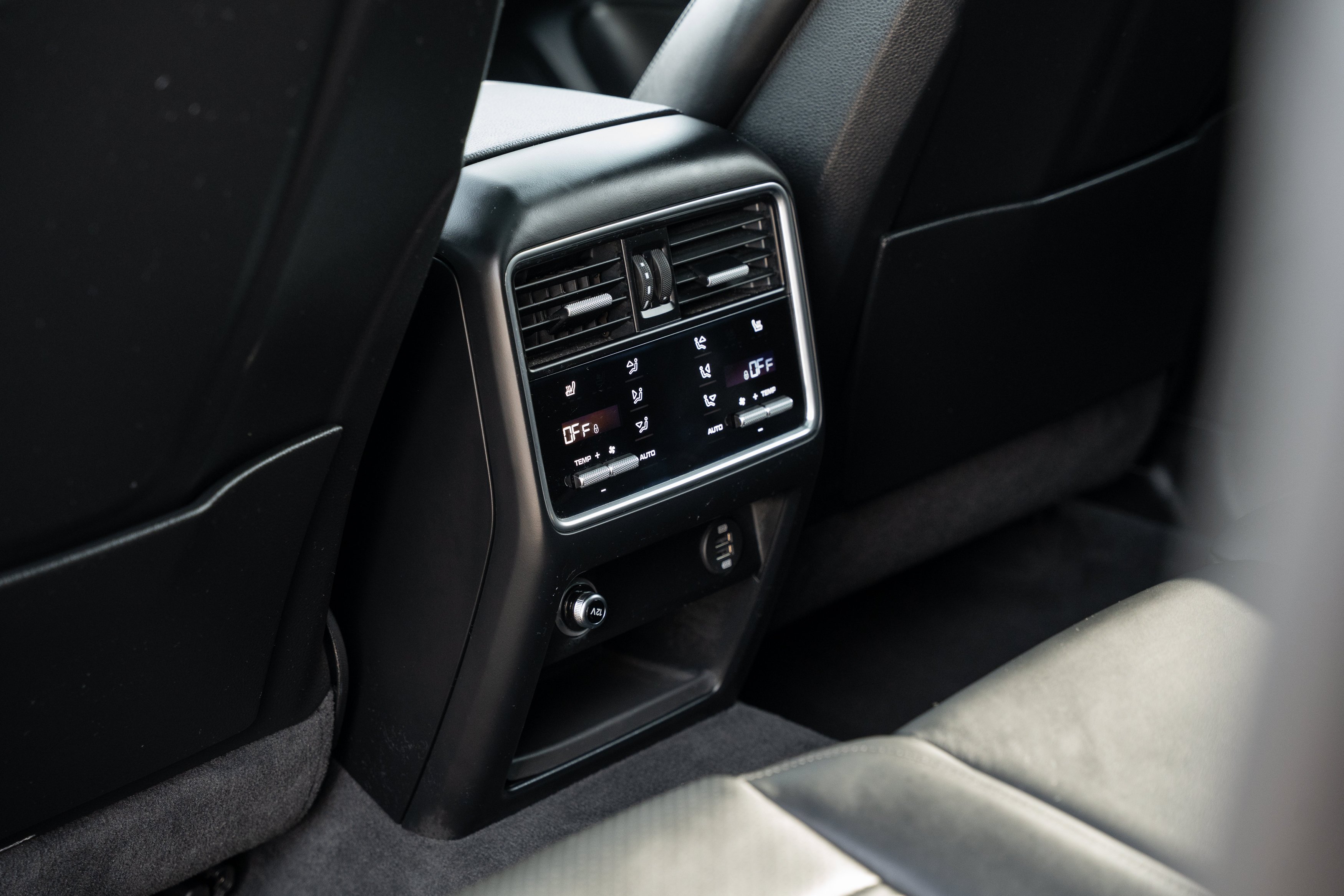 Used 2019 Quartzite Metallic Porsche S image 22