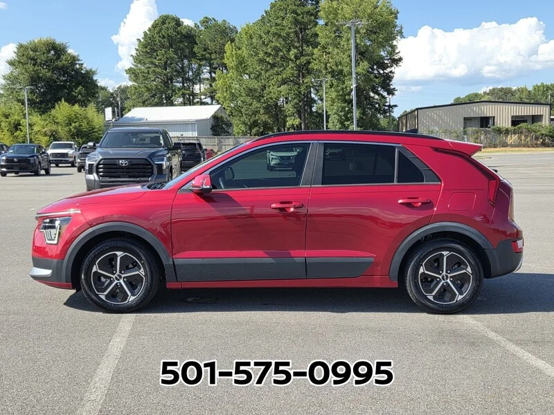 Used 2023 Red KIA EX FWD image 2