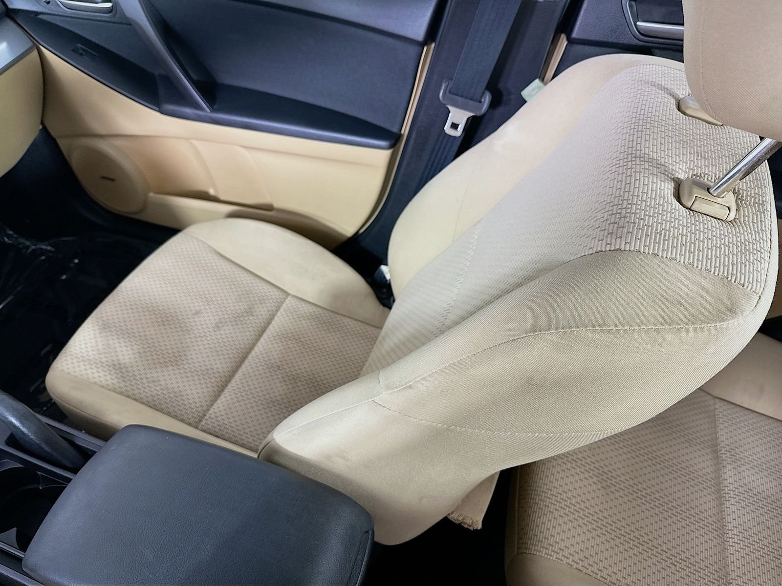 Used 2010 Copper Red Mica Mazda i Touring image 22