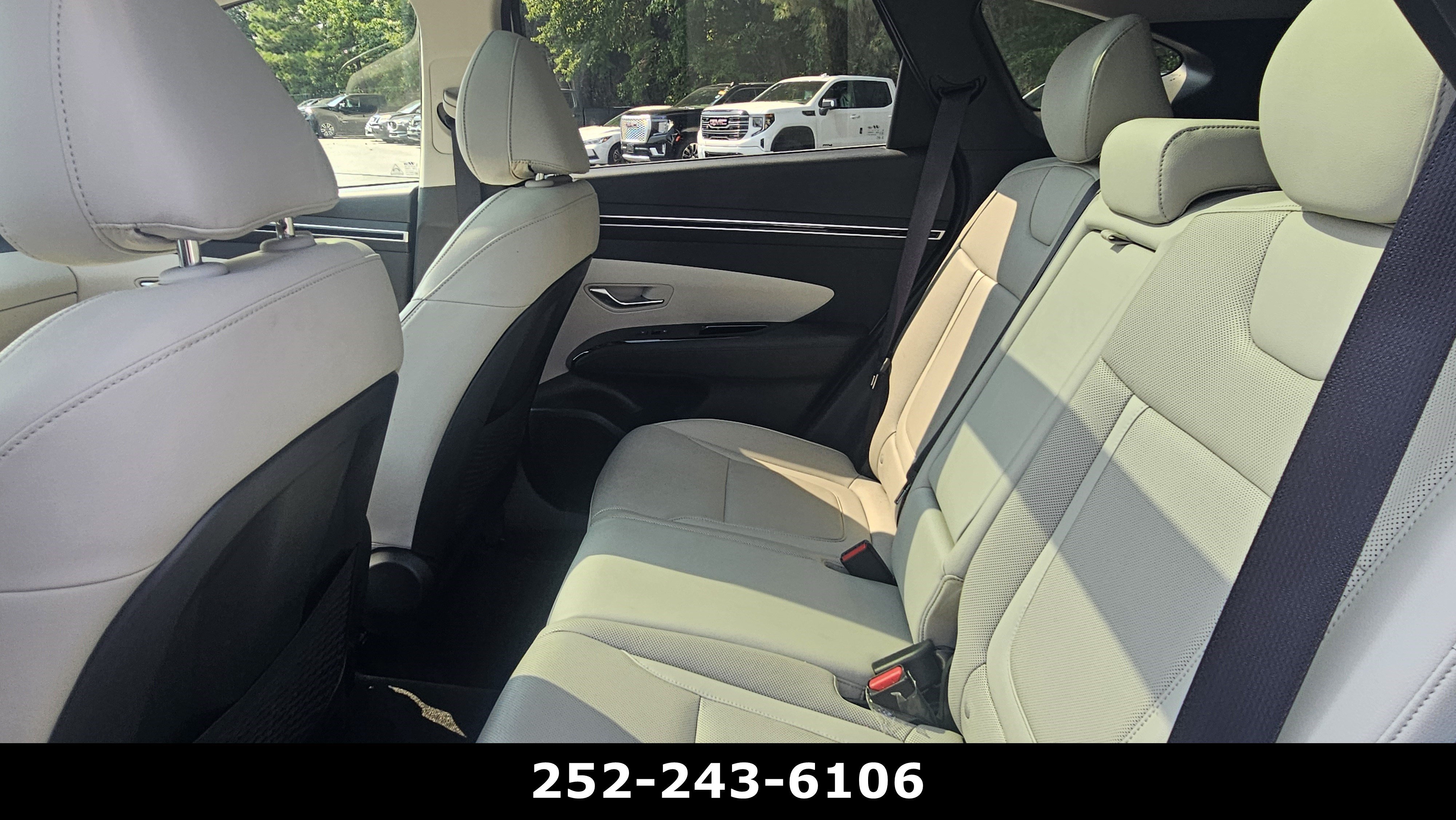 Used 2024 White Pearl Hyundai Limited image 7