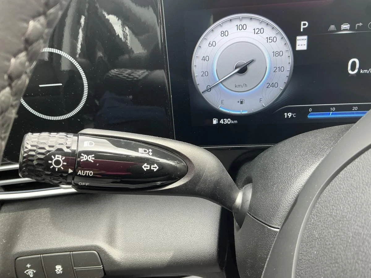 New 2026 Grey Hyundai Preferred image 21