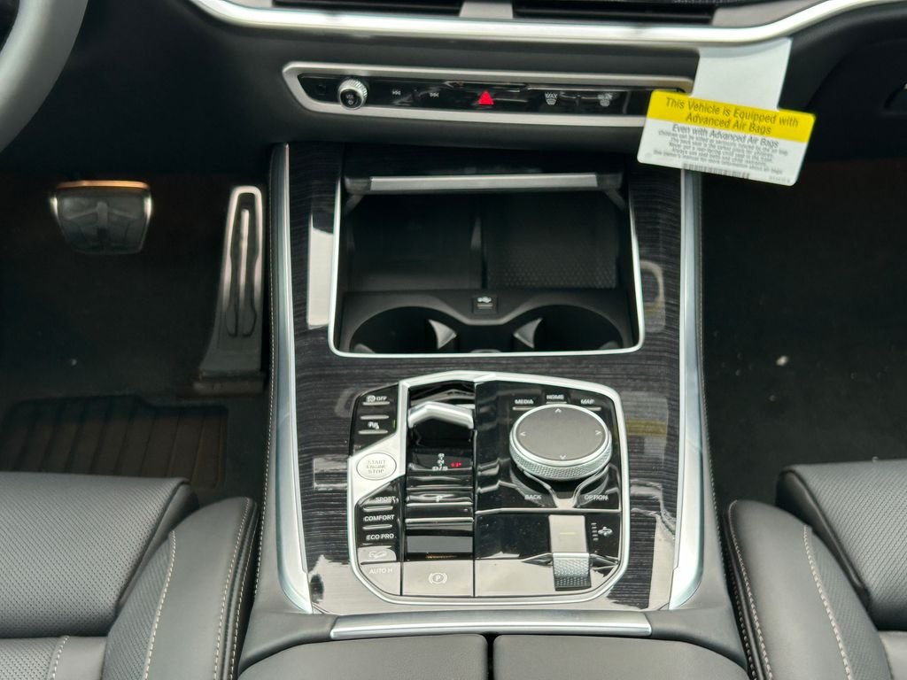 New 2026 Dravit Grey Metallic BMW xDrive40i image 27