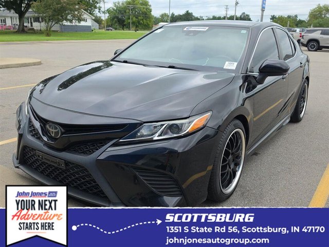 2020 Toyota Camry SE