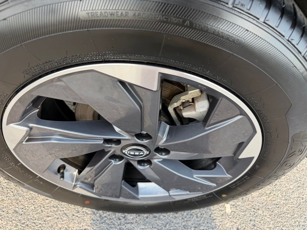 Used 2025 Silver Nissan SV image 11