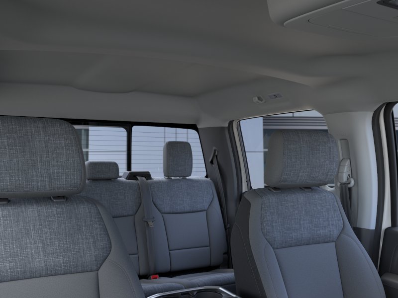 New 2026 Oxford White Ford XLT image 34