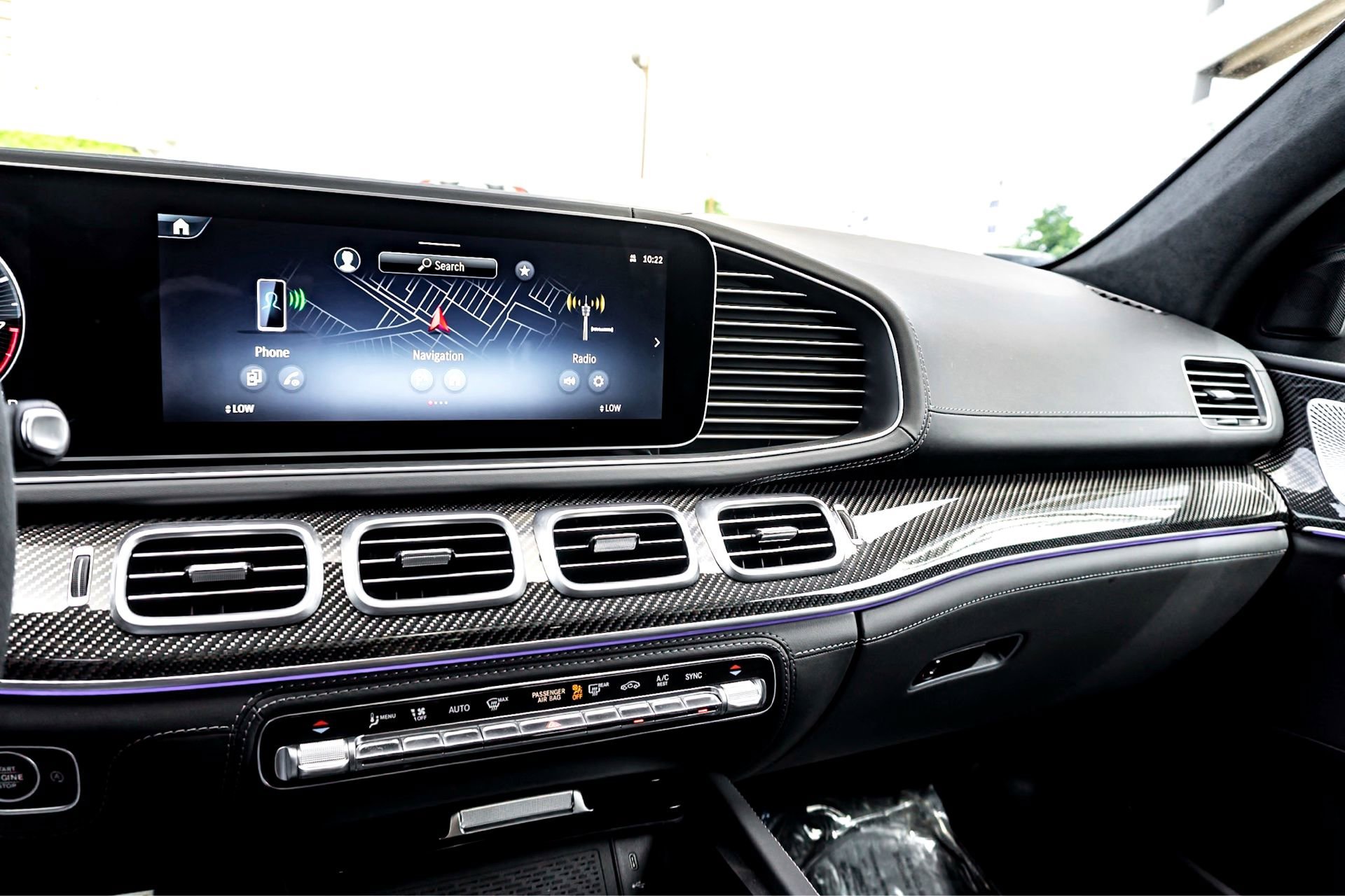 New 2025 MANUFAKTUR Alpine Grey Mercedes-Benz AMG® GLE 63 S 4MATIC+ SUV image 36