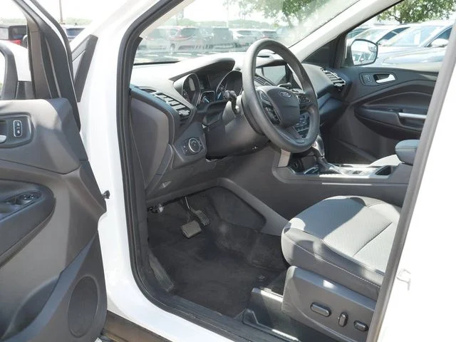 Used 2018 White Ford SE image 12