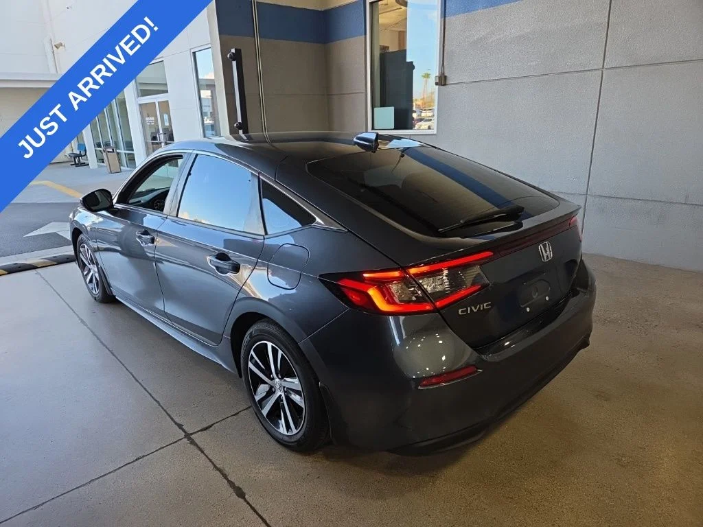 Certified Used 2023 Meteorite Gray Metallic Honda LX image 4
