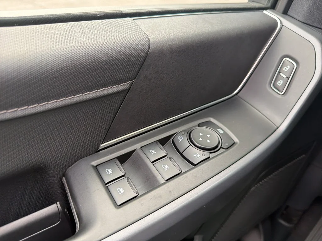 New 2026 Agate Black Metallic Ford XLT image 26