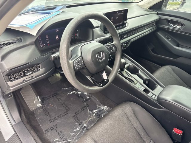 2025 Honda Accord SE - Photo 21