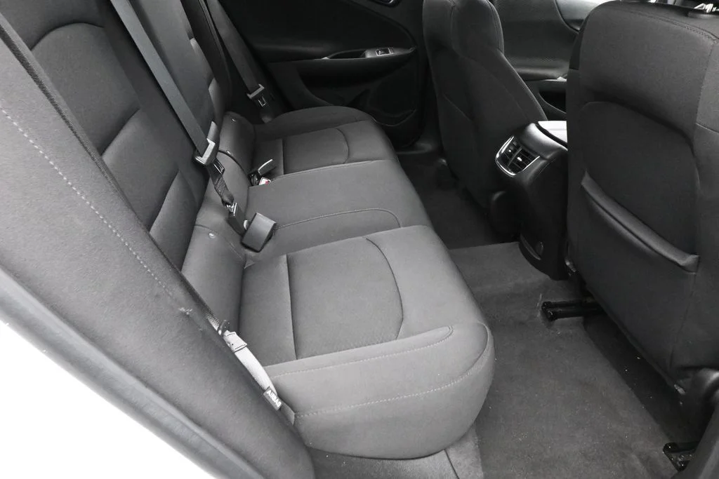 Used 2024 Summit White Chevrolet LT image 36