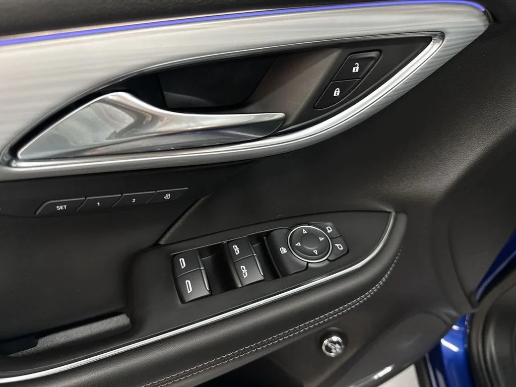 Used 2024 Calypso Blue Metallic Buick Avenir image 15