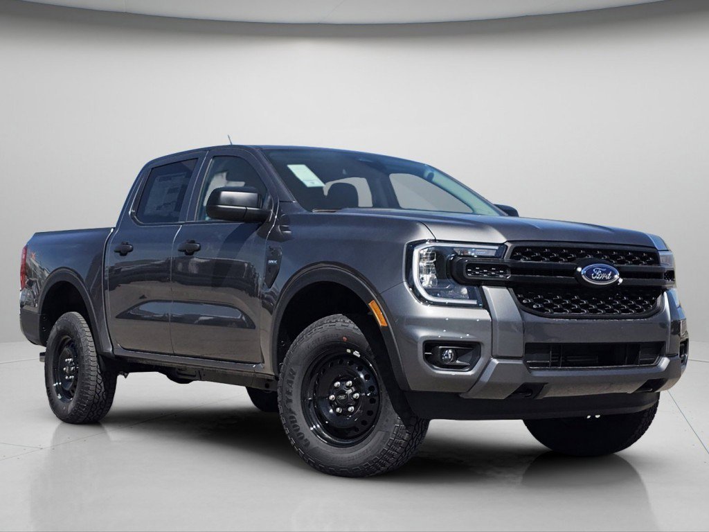 New 2026 Carbonized Gray Metallic Ford XL image 2