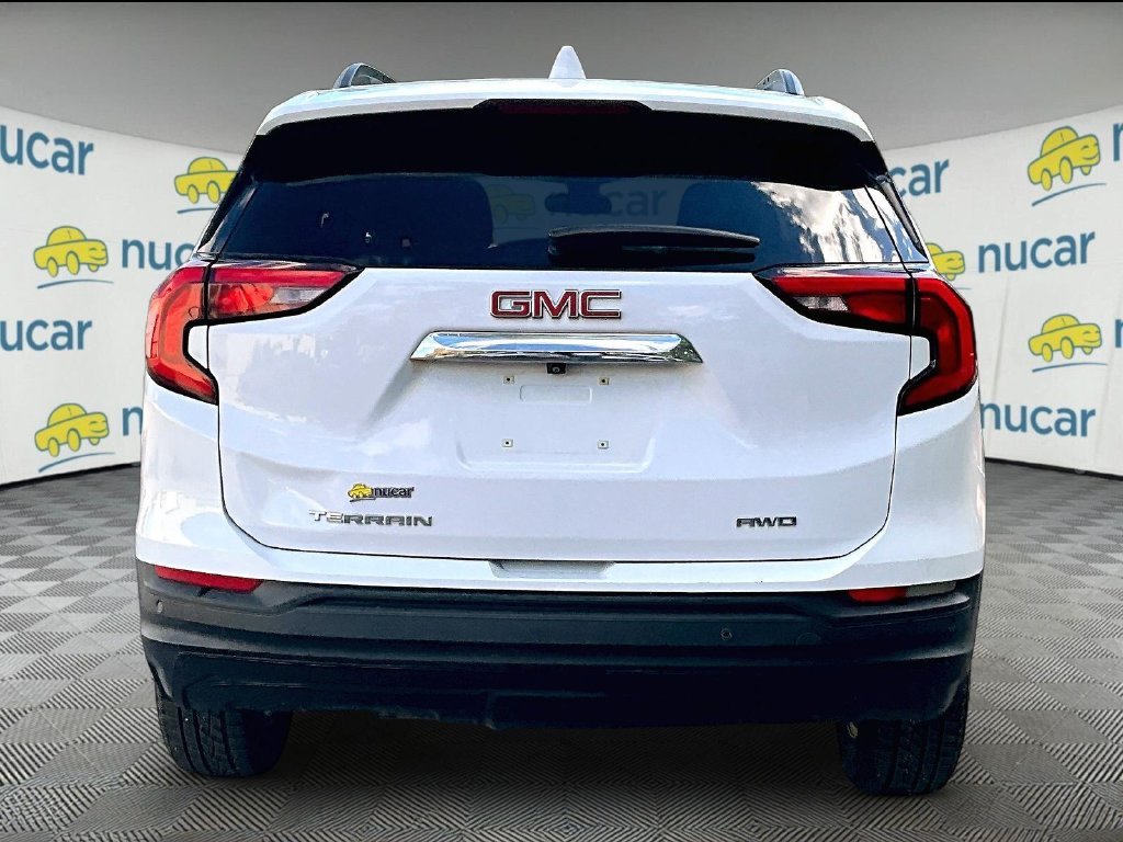 Used 2020 Summit White GMC SLE image 5
