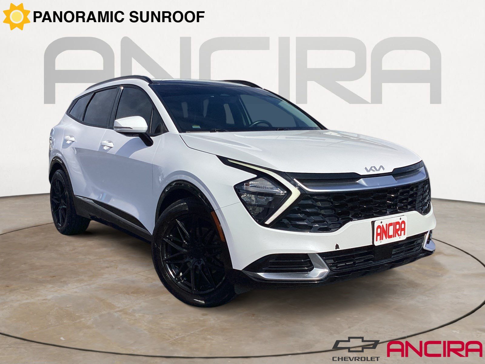 Used 2023 White Kia SX image 1