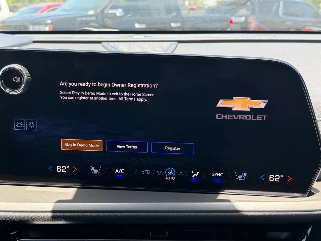 New 2026 Mosaic Black Metallic Chevrolet LT image 14