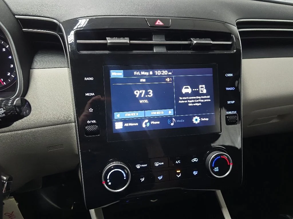 Used 2024 Intense Blue Hyundai SE image 24