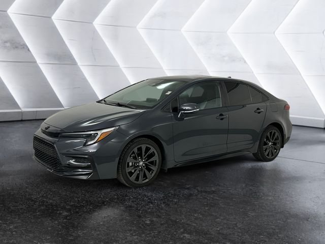 Used 2024  Toyota XSE image 3