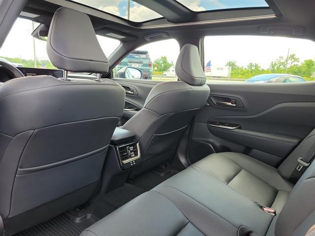 Certified Used 2024 PRECIOUS METAL Toyota  image 14