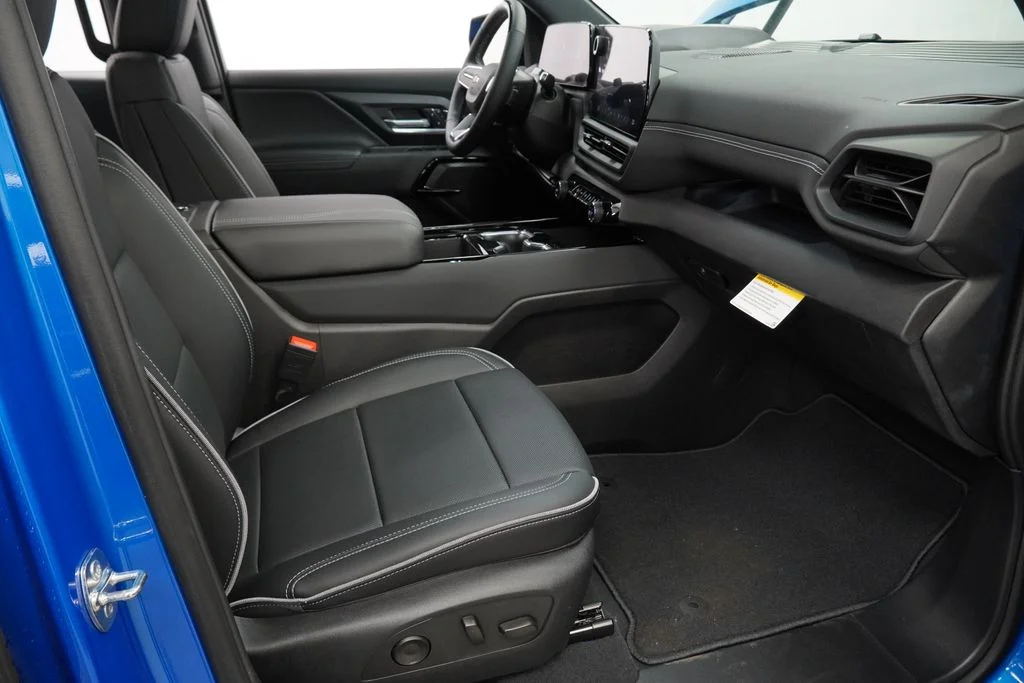 2026 Chevrolet Silverado EV LT - Photo 29