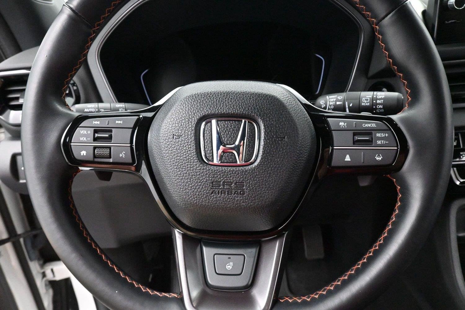 Used 2024 Platinum White Pearl Honda TrailSport image 19