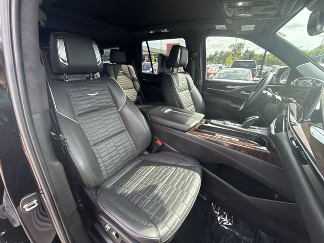 Used 2023 Black Raven Cadillac Sport Platinum image 25