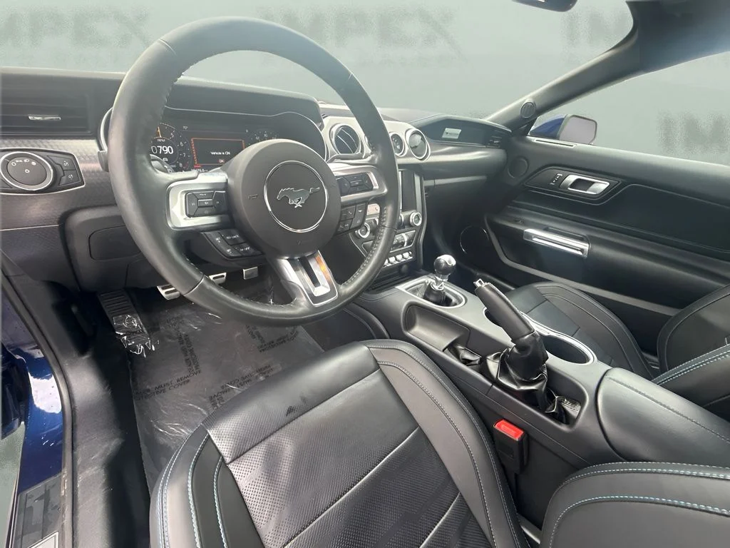 Used 2018 Blue Ford GT Premium image 7