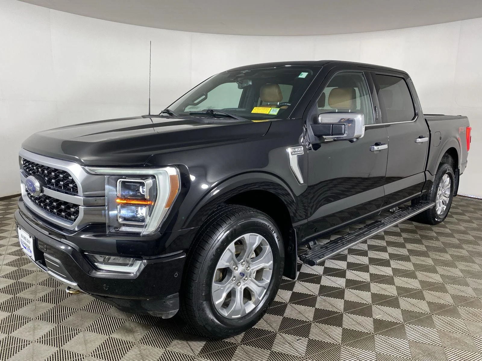 Used 2023 Agate Black Ford Platinum image 3