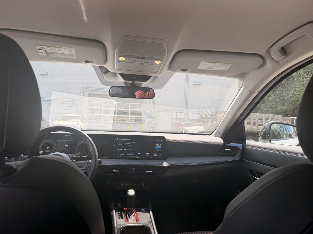 Used 2026 Aspen White Tricoat Nissan SR image 8