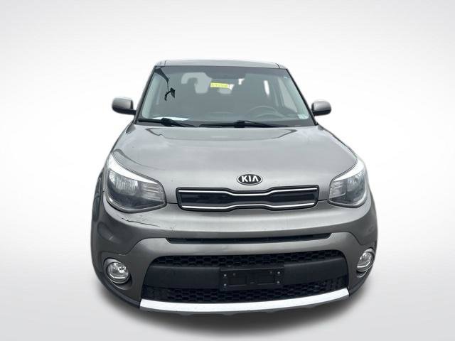 Used 2017 Gray Kia Plus image 8