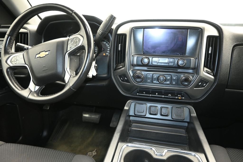 Used 2017 Gray Chevrolet LT image 26