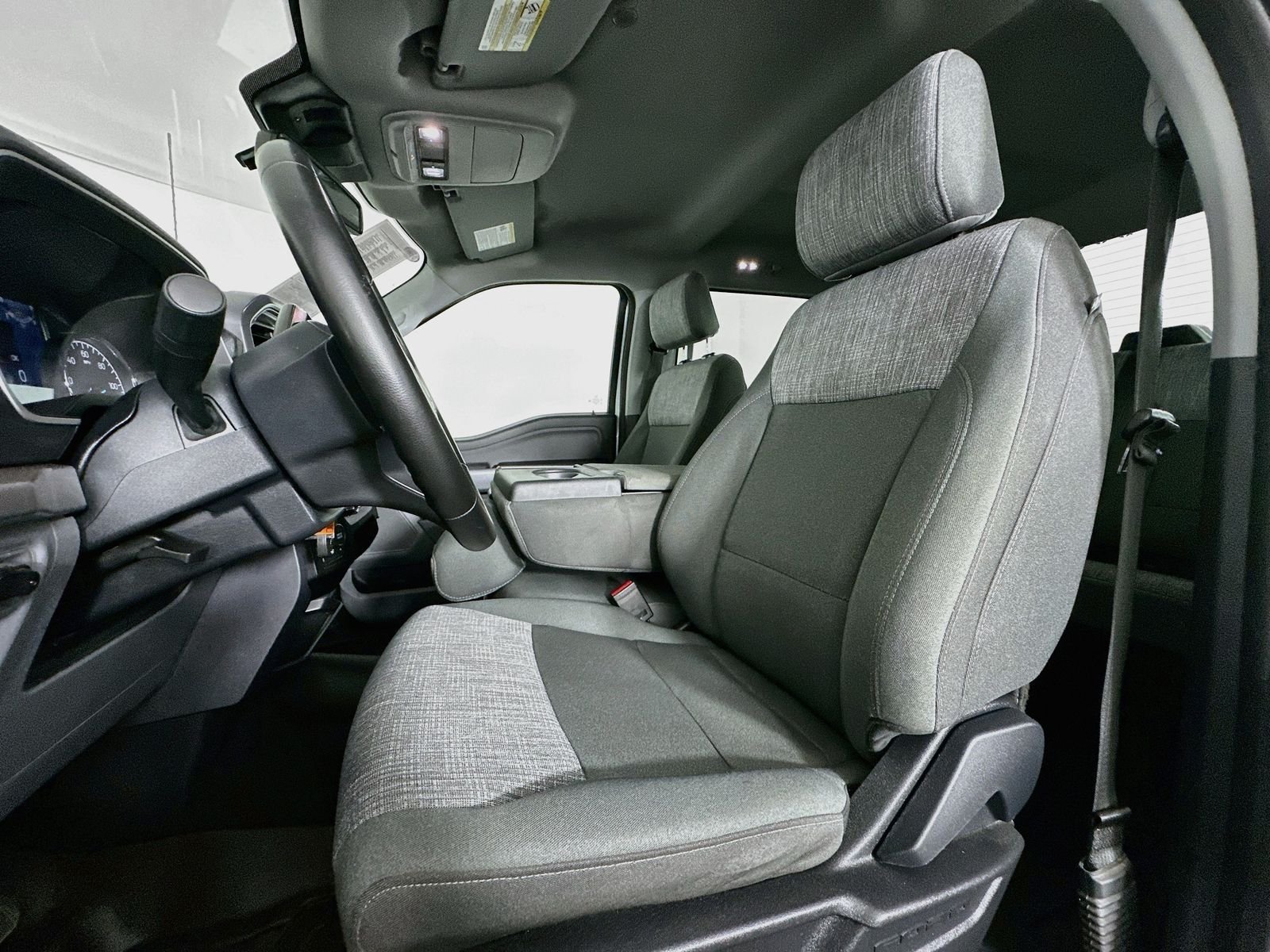 Used 2023 White Ford XL image 21