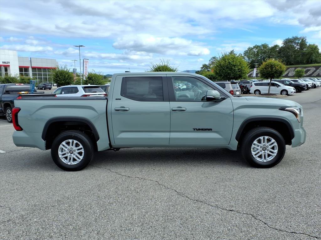 New 2026  Toyota SR5 image 3