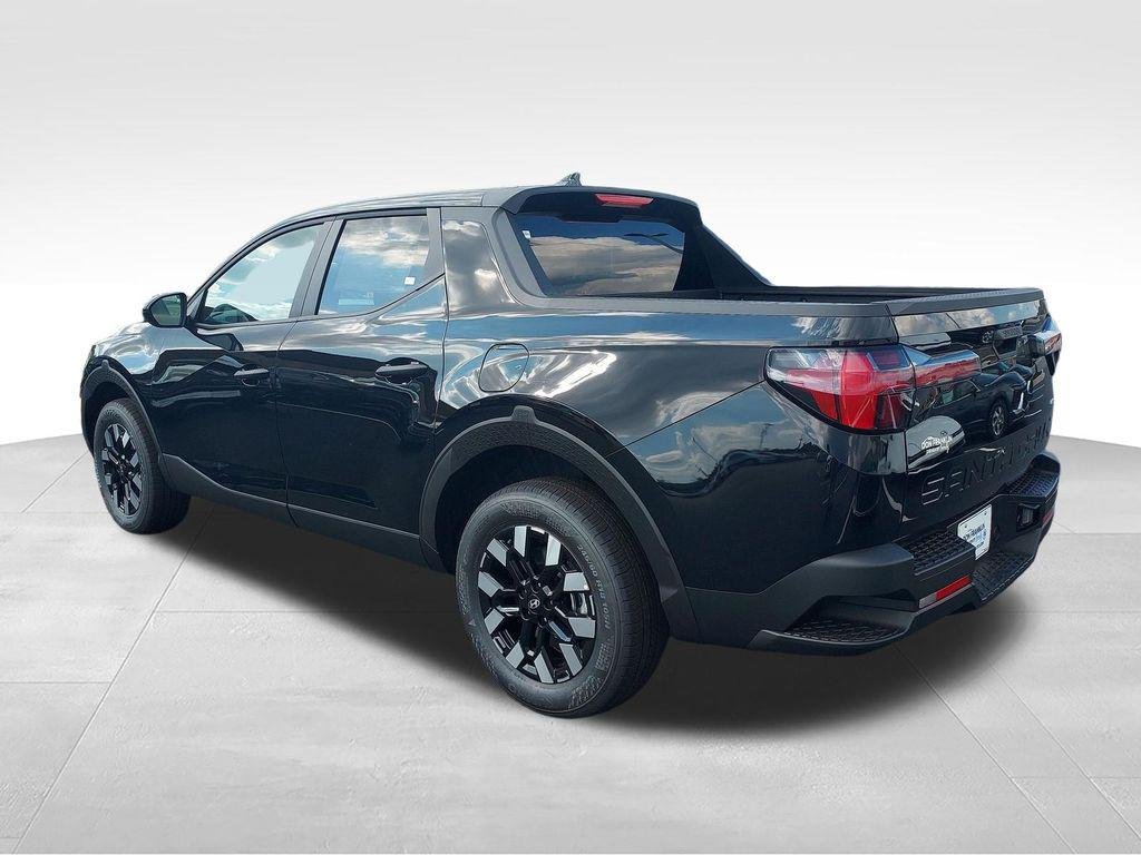 New 2027 Black Hyundai SE AWD image 3