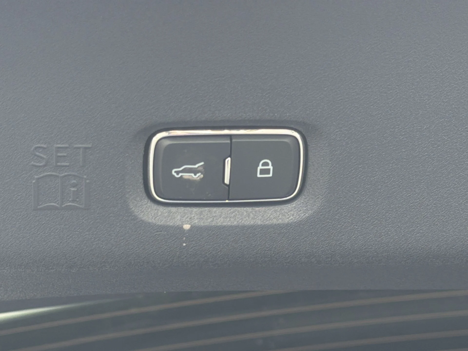 New 2026 Agate Black Metallic Ford MAX Active image 37