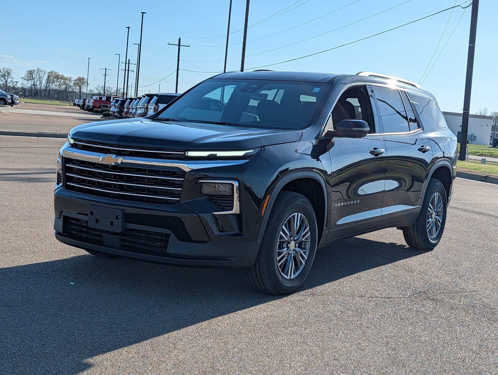 2026 Chevrolet Traverse FWD LT's photo