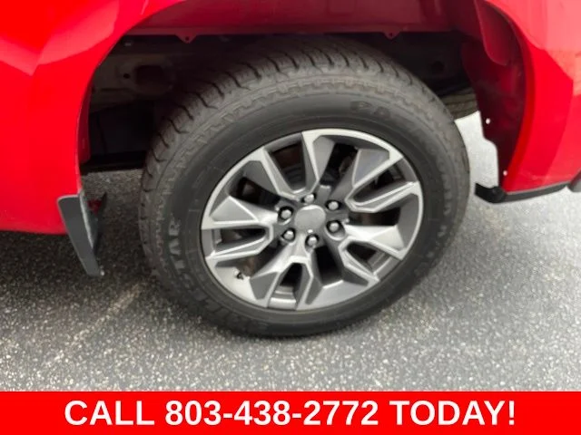 Used 2019 Red Chevrolet LT image 31