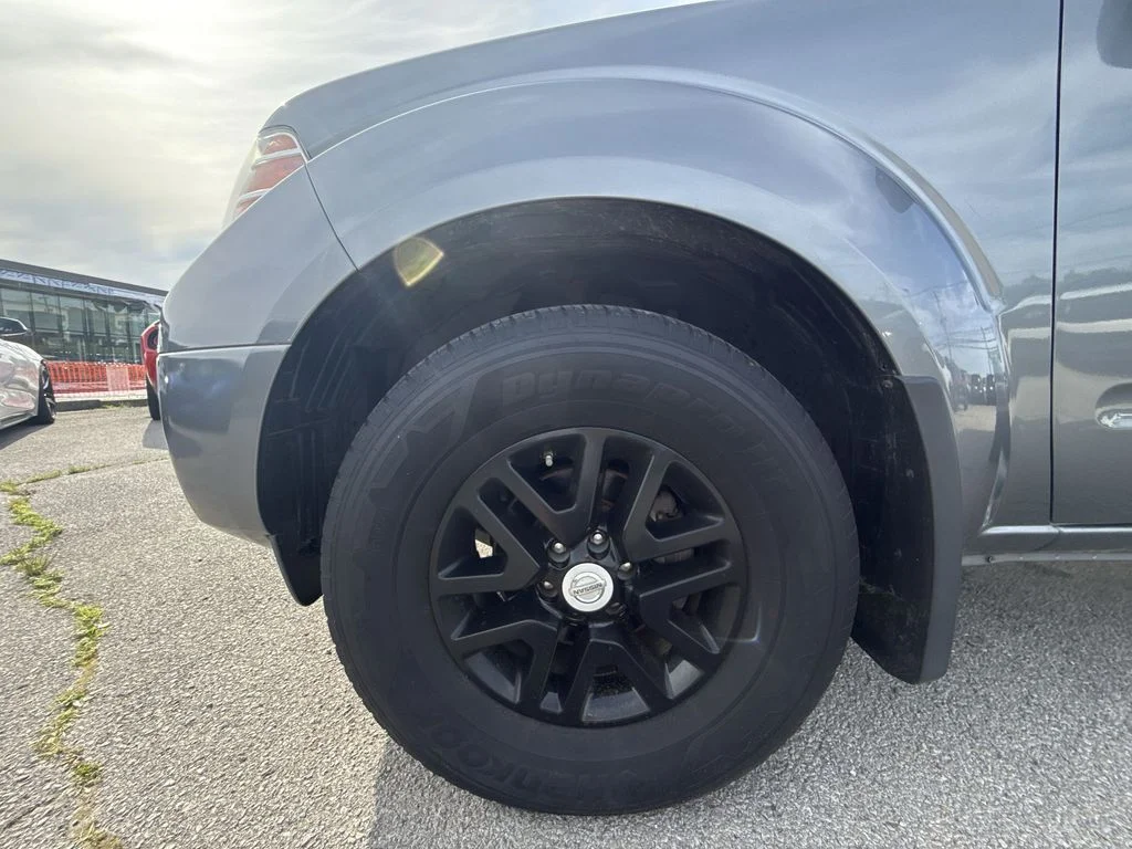 Used 2019 Gray Nissan SV image 10