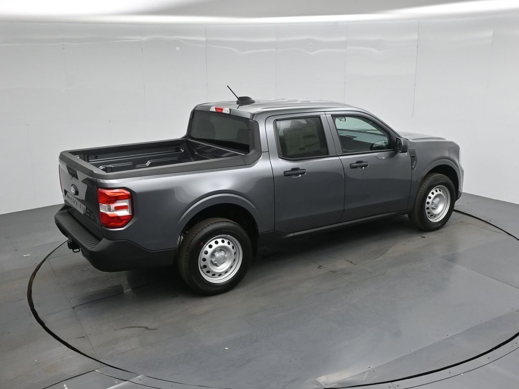 New 2026 Gray Ford XL image 36